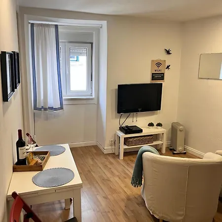 Casa Beco Do Castelo Lisbona